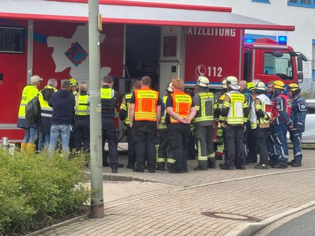 FW-EN: Industriebrand in Wetter (Ruhr) - Einsatz erfolgreich beendet