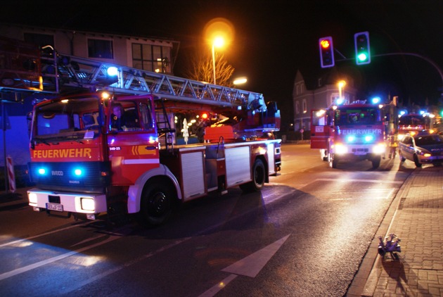 FW-AR: Brandgeruch in Neheimer Wohnhaus bleibt ohne Folgen