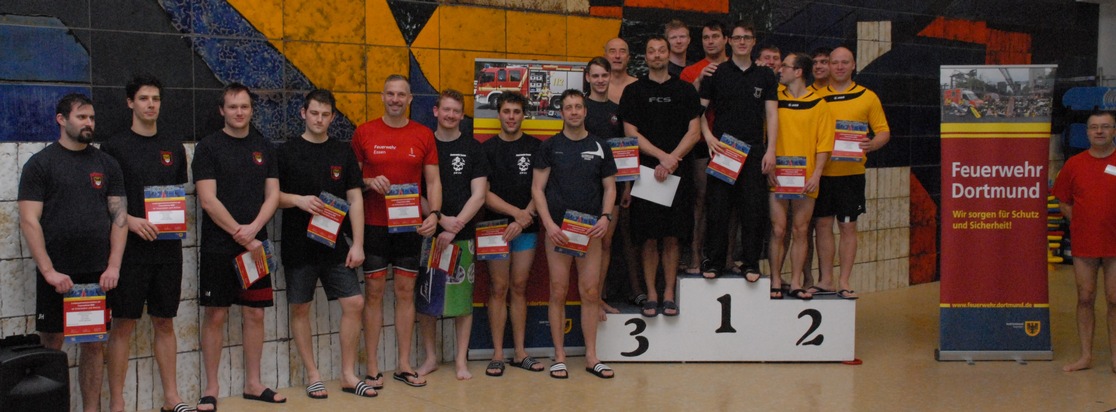 FW-DO: Feuerwehrsport
Landesportmeisterschaften der Feuerwehren in NRW im Schwimmen und Retten