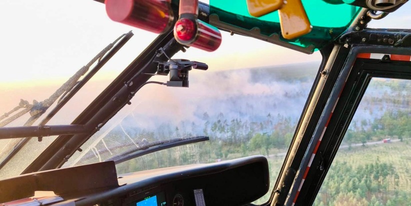 BPOLD 11: Erneut unterstützte Hubschrauber der Bundespolizei in Oranienbaum bei der Waldbrandbekämpfung