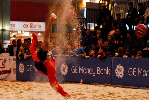 Auftakt der GE Money Bank Beach Soccer Tour 2007 in Winterthur