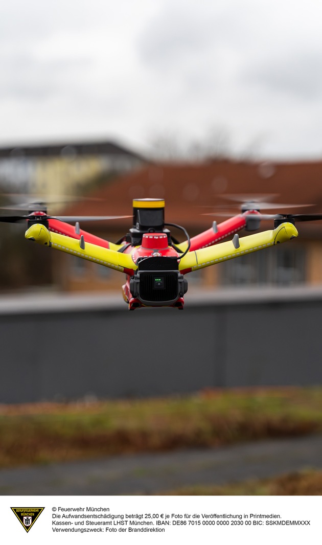 FW-M: Innovatives Pilotprojekt mit automatisierten Drohnen im Münchner Stadtgebiet