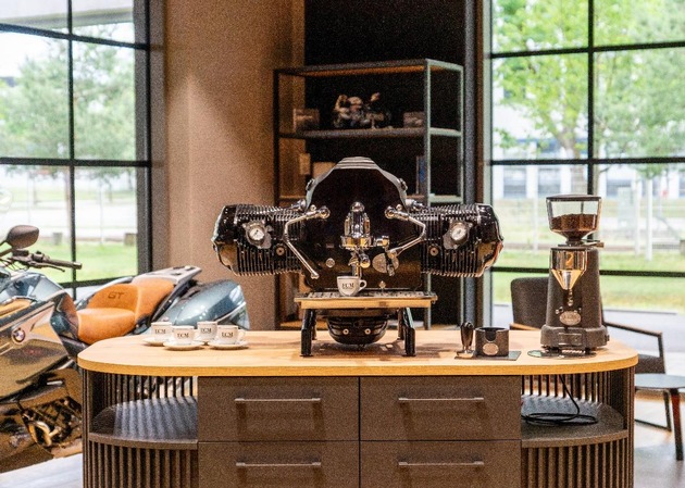Kooperation: Dallmayr, BMW und ECM präsentieren den Big Coffee Boxer