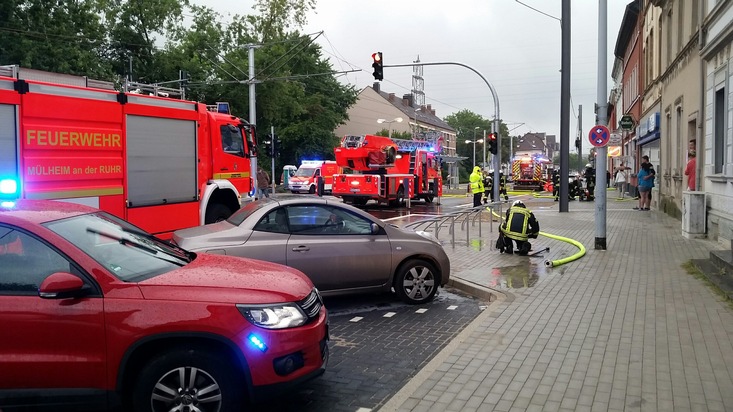 FW-MH: Wohnungsbrand an der Duisburger Straße