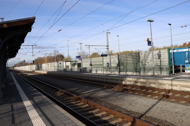 BPOLI LUD: Bundespolizei auf der Suche nach Zeugenhinweisen zu einer Sachbeschädigung am Bahnhof in Niesky