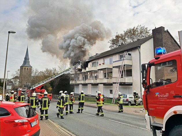 POL-ME: Schwerer Wohnungsbrand an der Kreuzstraße - Polizei geht von fahrlässiger Brandstiftung aus - Erkrath - 2104032