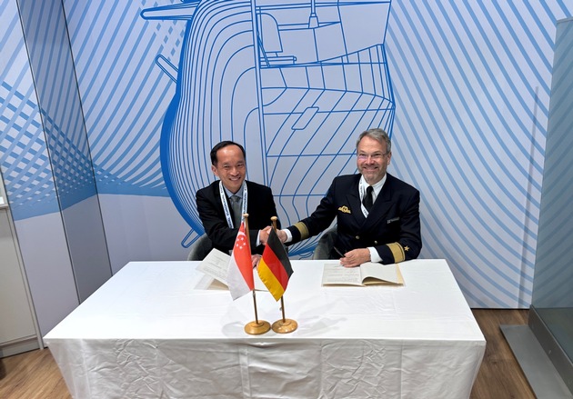 Zusammenarbeit bei der U-Boot-Technologie / Deutschland und Republik Singapur schließen strategische Partnerschaft