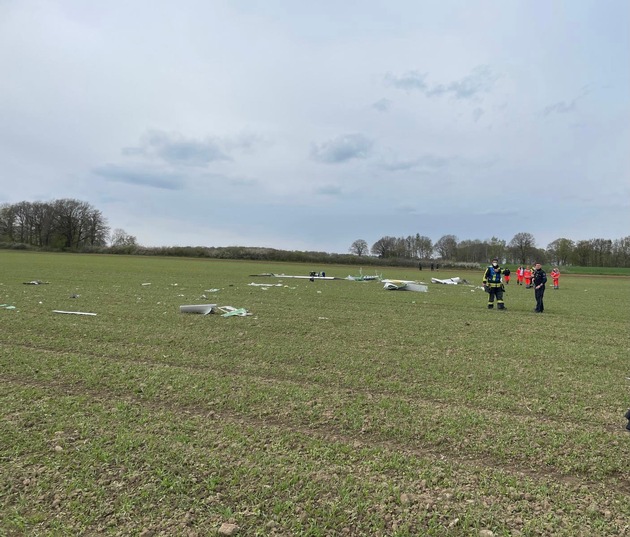 FW Horn-Bad Meinberg: Pilot bei Absturz eines Segelflugzeuges tödlich verunglückt