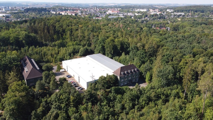 Pressemitteilung - Plauener Seidenweberei: Investorenprozess für den Produzenten von hochwertigen Seidengeweben läuft