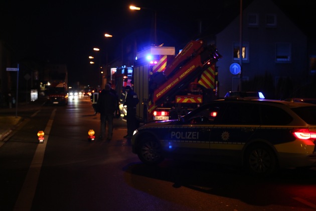 FW Menden: Gasgeruch in Wohnhaus sorgt für Einsatz der Feuerwehr