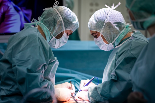 Klinikum Stuttgart integriert Kardiochirurgie und baut Herz-Lungenzentrum aus