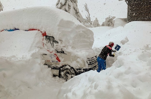 WetterOnline Meteorologische Dienstleistungen GmbH: Schnee ist in den Alpen normal, aber die aktuellen Schneemassen von mehr als 2 Meter sind extrem / Aktuell herrscht höchste Lawinengefahr / In den Tälern bereitet noch etwas anderes Sorgen