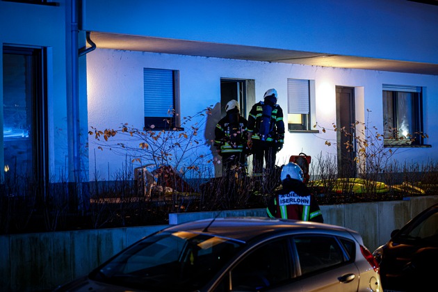 FW-MK: E-Roller brennt nachts in Wohnung