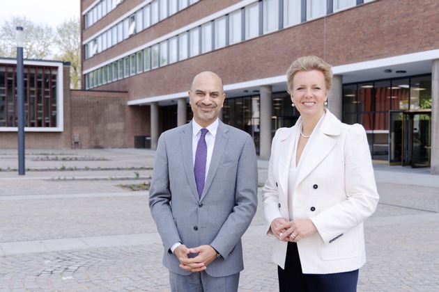 WiSo-Hochhaus nach Sanierung wiederer&ouml;ffnet