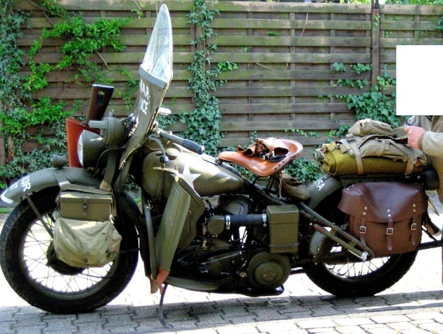 POL-REK: Harley Davidson aus dem 2. Weltkrieg gestohlen - Brühl