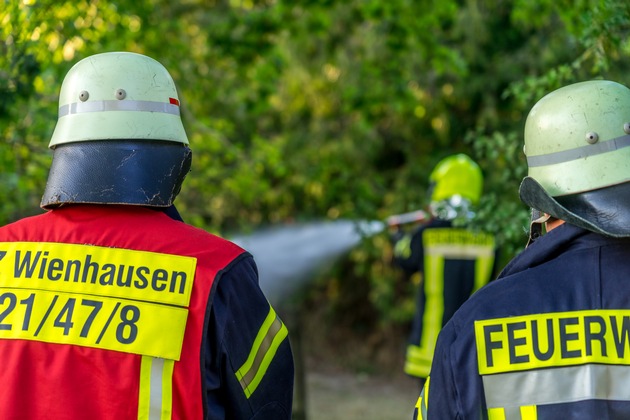 FW Flotwedel: Zwei Einsätze binnen einer Stunde für die Feuerwehr Flotwedel