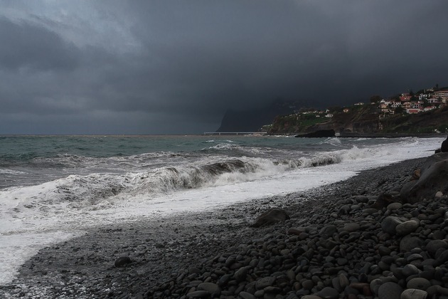 Hurrikan erreicht Madeira