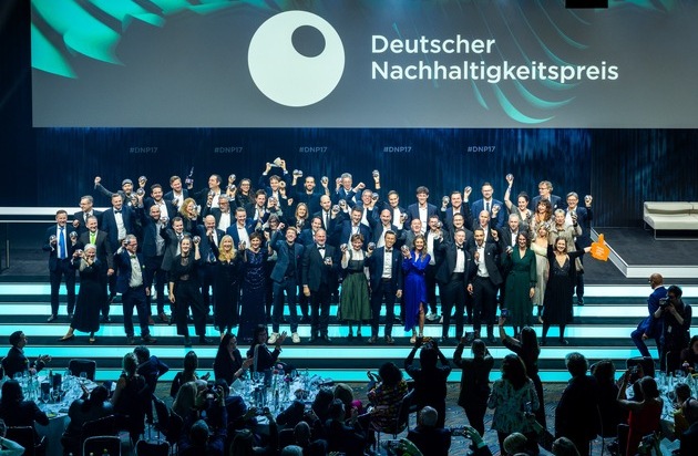 Stiftung Deutscher Nachhaltigkeitspreis: 17. Deutscher Nachhaltigkeitspreis in Düsseldorf vergeben