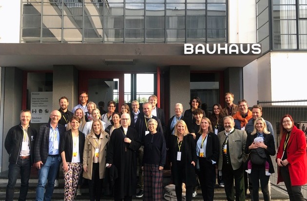 Tag der Deutschen Einheit: Die Einheitsbotschafter im BAUHAUS in Dessau zum #TdE2021