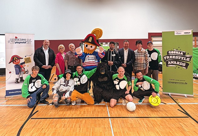 GORILLA Freestyle Awards 2025: Fünf Schulen erstmals ausgezeichnet / Stiftung Kinderförderung von Playmobil stiftet mobile Freestyle-Playgrounds im Gesamtwert von 210.000 Euro
