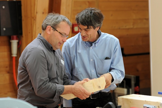 Le bois sera la star de la 10e édition de SALON BOIS du 8 au 10 février 2013 à Bulle / 95 exposants présenteront leurs activités dans le domaine de la construction et l&#039;énergie