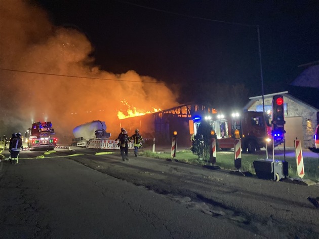 POL-AC: Brand in der Eifel - Feuer zerstört Scheune