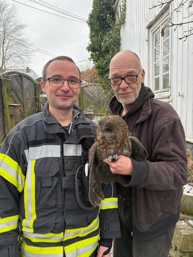 FW-EN: Verkehrsunfall und Tierrettung