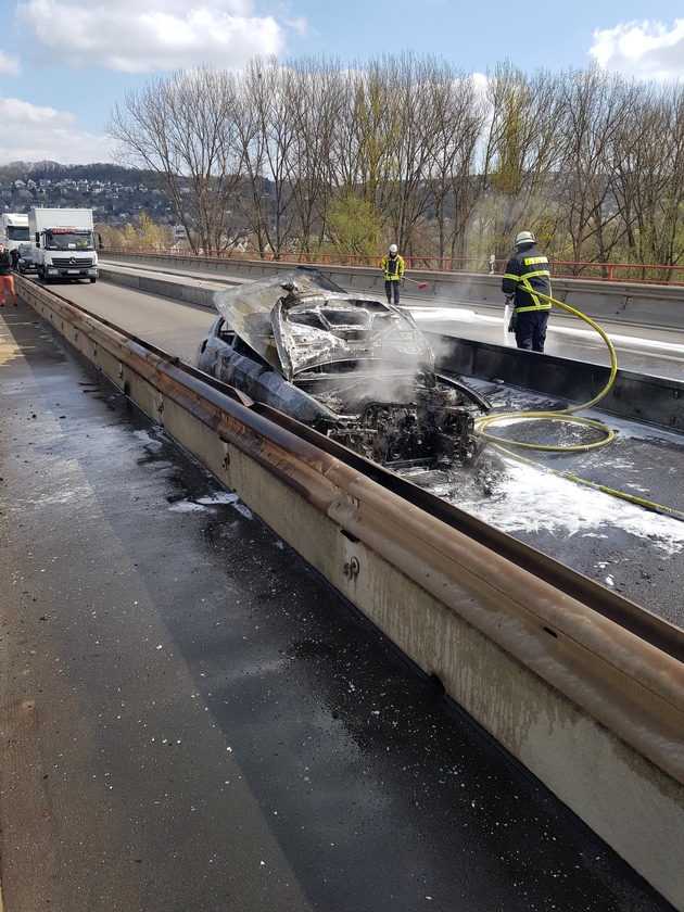 POL-VDKO: Fahrzeugbrand auf der BAB 48, Bendorfer Brücke
