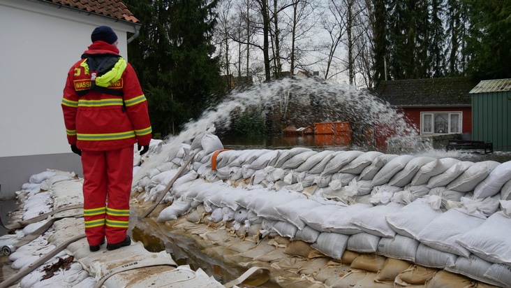 FW Celle: Hochwassereinsätze am 2. Weihnachtstag - 4. Lagemeldung!