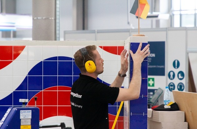 ZDB Zentralverband Dt. Baugewerbe: WorldSkills 2019 in Kasan ist beendet / Fliesenleger Janis Gentner holt Gold