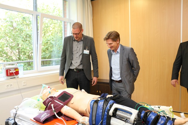 RKiSH: Gesundheitsminister Dr. Heiner Garg besucht RKiSH-Akademie in Heide