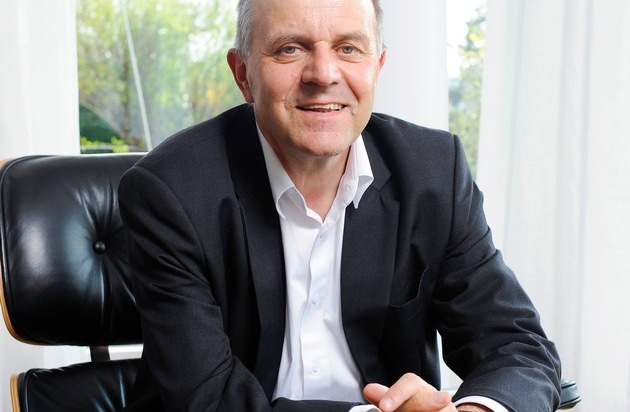 Home Instead GmbH & Co. KG: Hans Groth neuer General Manager von Home Instead Schweiz AG (BILD)