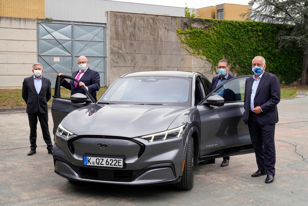 Bundeswirtschaftsminister Altmaier zu Besuch bei Ford