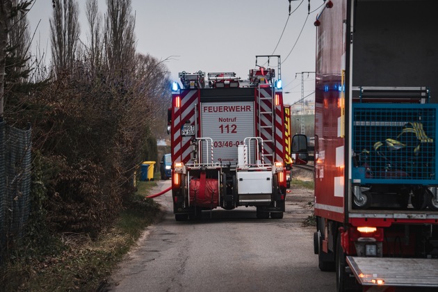 Feuerwehr Rostock: Gasaustritt im Riekdahler Weg