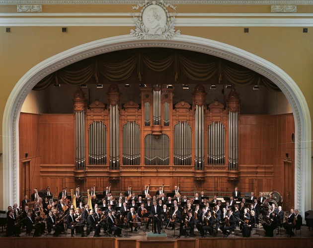 Inizio della stagione 2012/2013 dei Migros-Percento-culturale-Classics / La famosa Orchestra Sinfonica &amp;#268;ajkovskij di Mosca in Svizzera