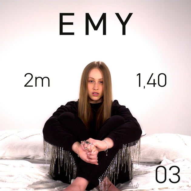 EMY mit ihrer neuen Single &quot;2m/1,40&quot;