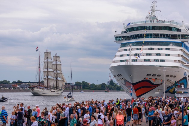 AIDA Pressemeldung: Hanse Sail 2025: AIDA Cruises bringt Urlaubsfeeling in den Rostocker Stadthafen