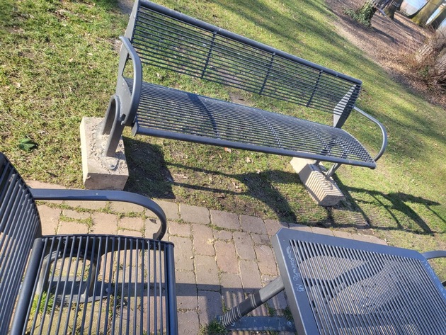 POL-OS: Ankum: Sachbeschädigung auf dem Spielplatz "Ankumer See" - Polizei bittet um Hinweise