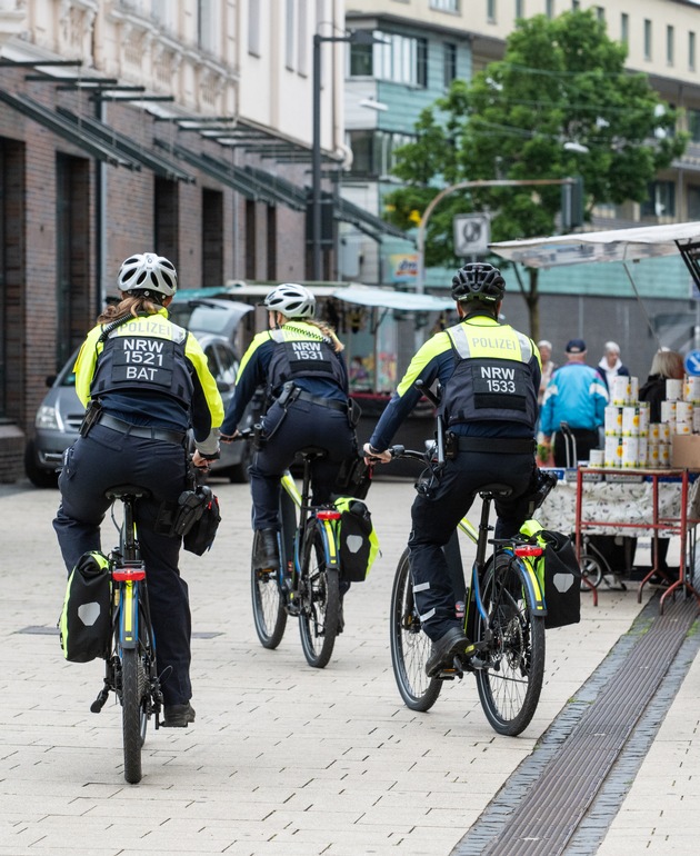 POL-RE: Kreis Recklinghausen/ Bottrop: Neues Pr&auml;senzkonzept vorgestellt - "Pr&auml;senzPlus" f&uuml;r mehr N&auml;he und Sicherheit
