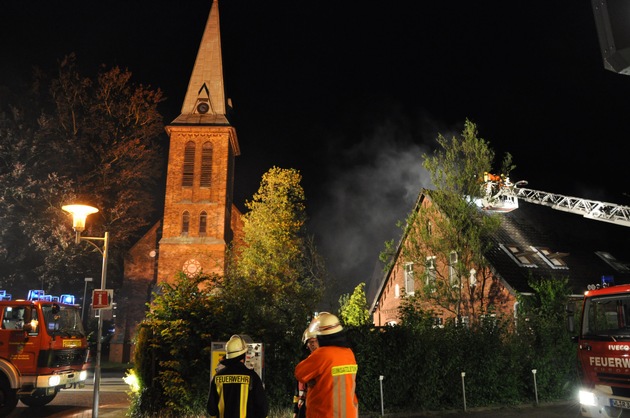 POL-WL: Gebäudebrand