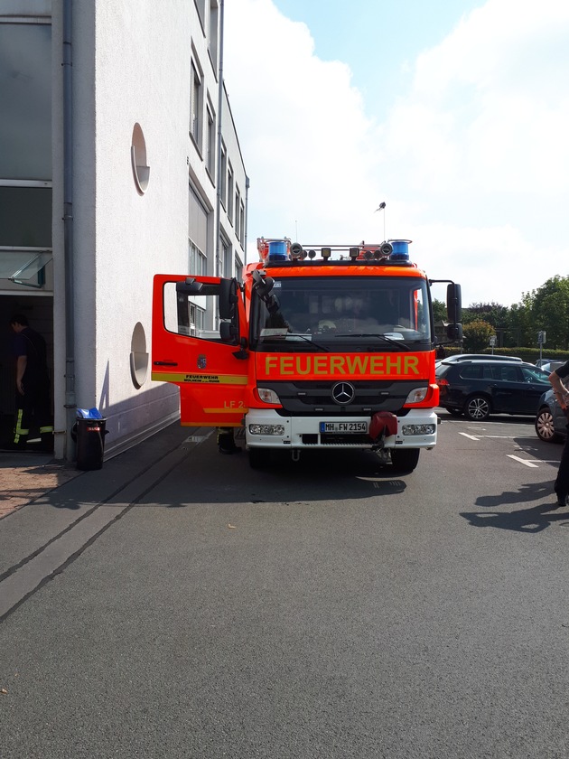 FW-MH: Feuerwehreinsatz im Bereich der Aktienstraße - Keine Verletzten