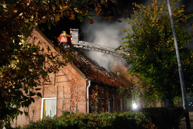 POL-STH: Brand eines Wohnhauses