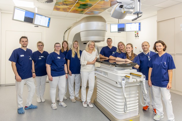 Neues Strahlentherapiesystem für schnellere und schonendere Behandlung