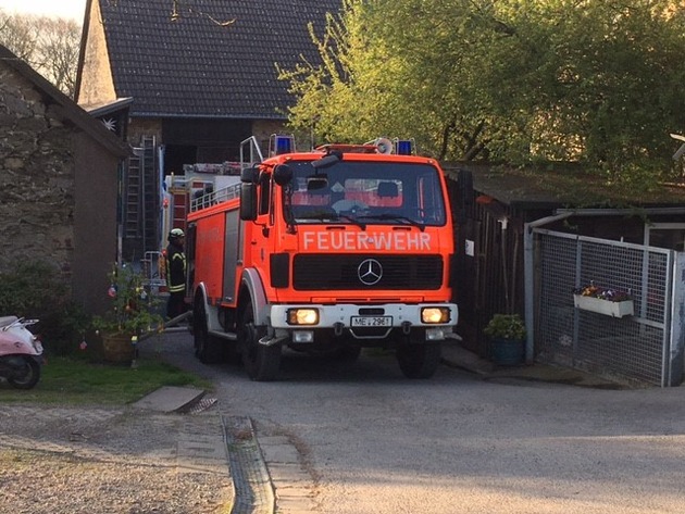 FW Mettmann: Turbulenter Frühlingssonntag bei Feuerwehr und Rettungsdienst in Mettmann