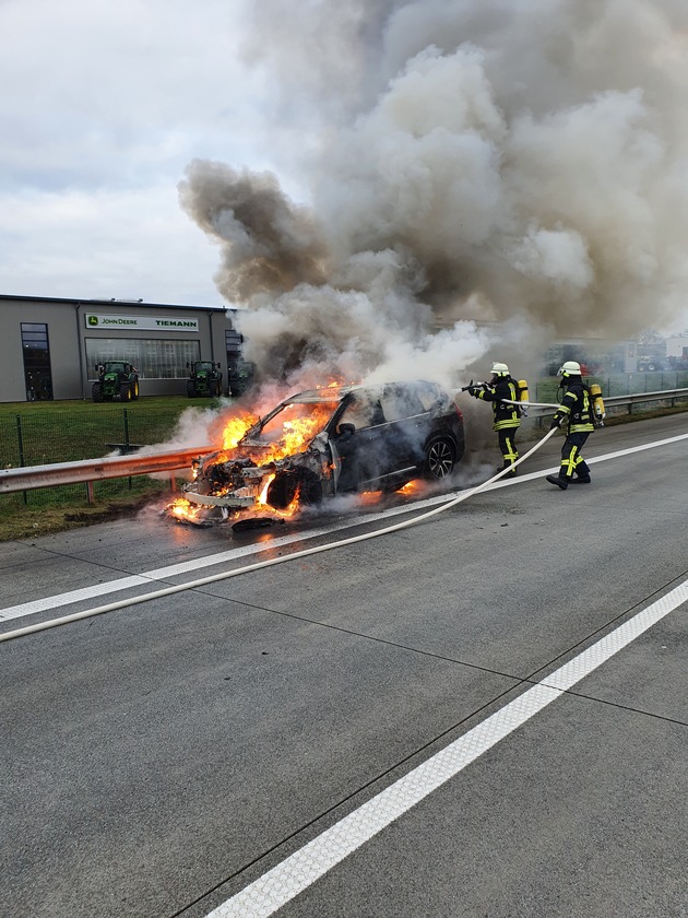 POL-ROW: ++ SUV brennt auf der Autobahn ++ Unehrlicher Finder ++