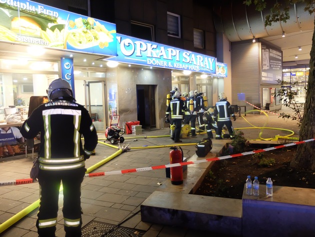 FW-GE: Feuer in einem Restaurant in der Neustadt