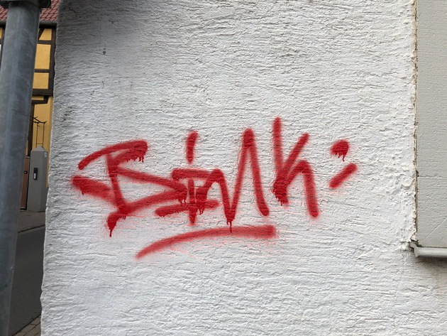 POL-PDLD: Sachbeschädigung durch Graffiti