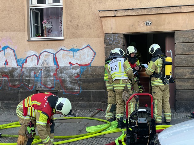 FW Dresden: Informationen zum Einsatzgeschehen der Feuerwehr Dresden vom 25. April 2023