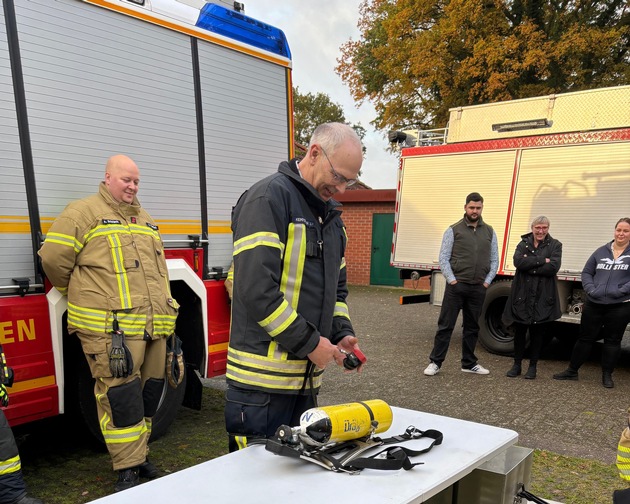 FW-OLL: Ein besonderer Sonntagmorgen bei der Feuerwehr Großenkneten