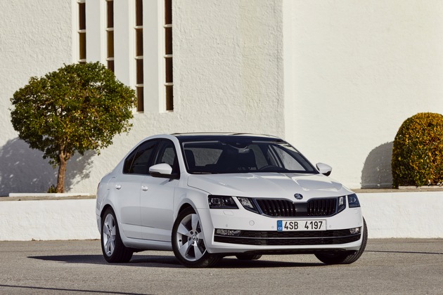 SKODA OCTAVIA jetzt auch mit 1,5-TSI-ACT-Turbobenziner und aktivem Zylindermanagement (FOTO)